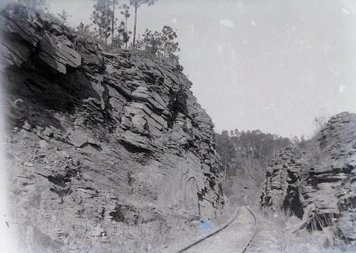 Rocky Pass, shortly before the Southern tracks cross over the James to Lynchburg